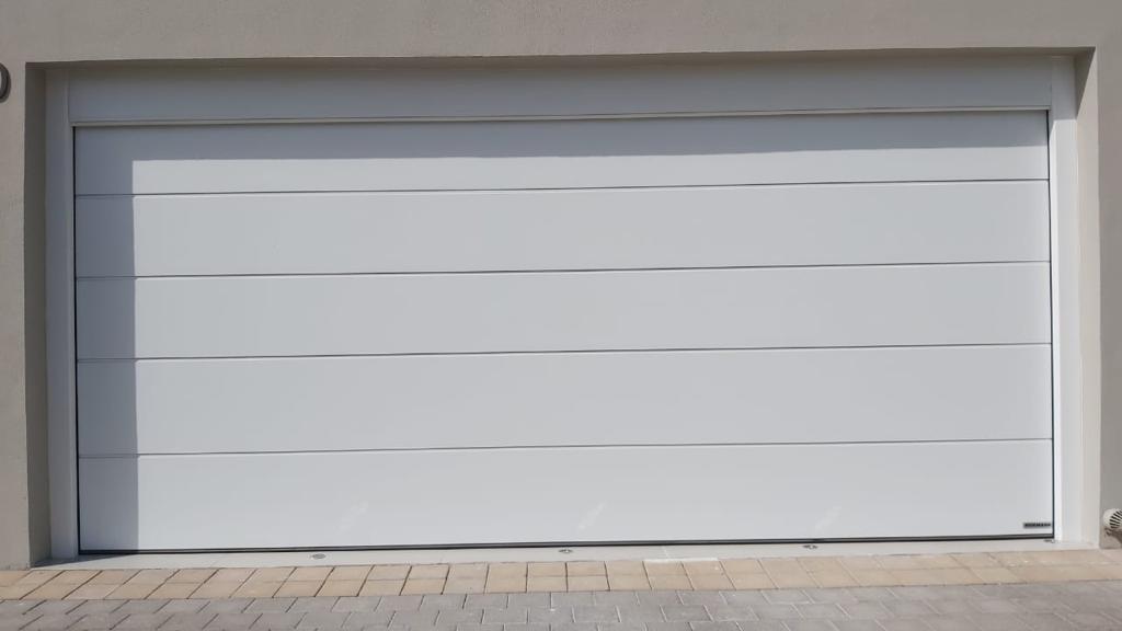 DIY Garage Door Repair Guide UAE | Safety & Fast Fixes
