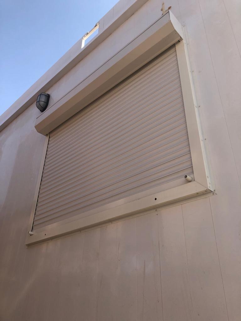 Automatic Window Shutter - شتر للنوافذ