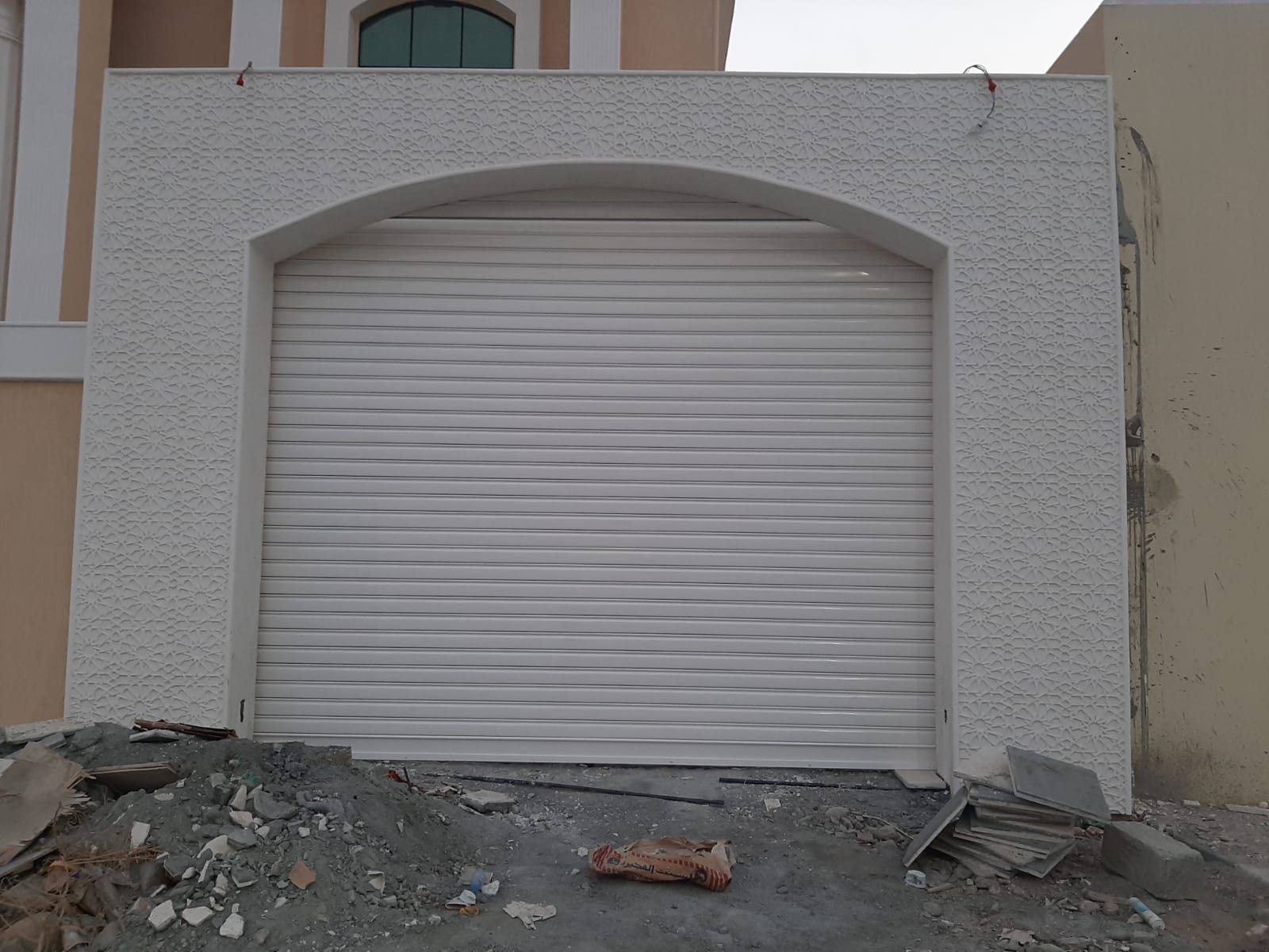 GI / Aluminum Double Shutter - باب شتر دبل المونيوم او حديد