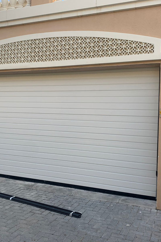 باب كراج - ابيض غامق