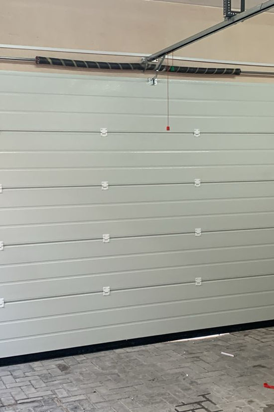 باب كراج - ابيض غامق